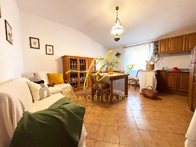 Foto Appartamento a Pomarance di 80 m² con 3 locali in vendita