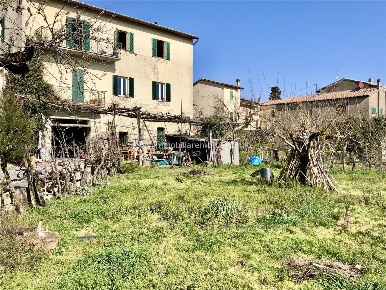 Foto Appartamento in Piazza Domenico Bargagli, Sarteano in vendita