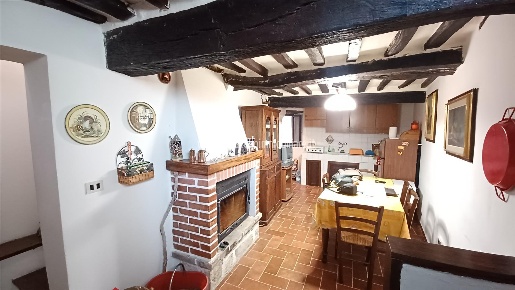 Foto Appartamento in Corso Garibaldi 18, Sarteano di 110 m² con 5 locali