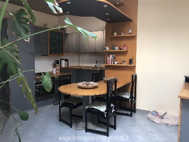 Foto Appartamento in piazza xxvi giugno, Sarteano in vendita