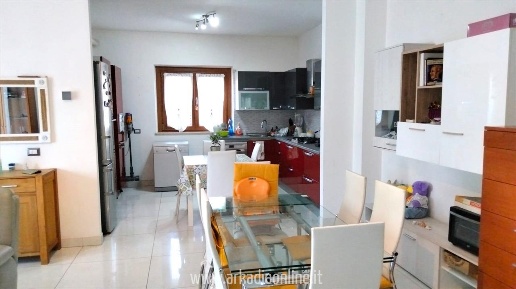 Foto Villa a schiera in Via Grazzano, Rivergaro di 134 m² con 5 locali