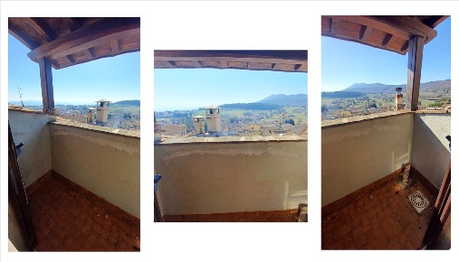 Foto Appartamento in Corso Garibaldi 20, Sarteano di 115 m² con 6 locali