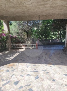 Foto Villa unifamiliare in VIA MARTIRI D' UNGHERIA, Castelforte di 415 m²