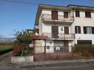 Foto Villa unifamiliare in VIA PORTO GALEO, Santi Cosma e Damiano di 160 m²
