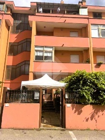 Foto Appartamento in Via Martiri di Via Fani, Capranica di 69 m² in vendita