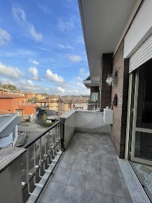 Foto Appartamento in localitÃ  valle santi, Capranica di 98 m² con 5 locali