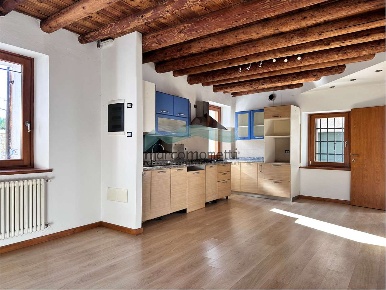 Foto Appartamento a Tarzo di 180 m² con 7 locali in vendita