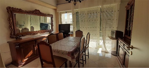 Foto Appartamento a Catanzaro di 120 m² con 4 locali in affitto