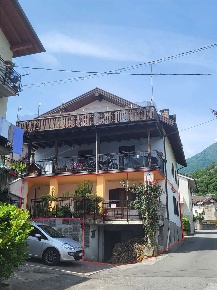 Foto Appartamento in Via Marino 45, Villadossola di 120 m² con 4 locali