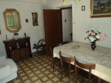 Foto Appartamento a Coreglia Antelminelli di 90 m² con 5 locali in vendita