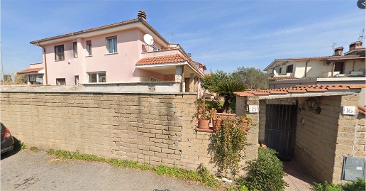 Foto Villa a schiera in Via Erich Boehringer 16, Roma di 147 m² in vendita
