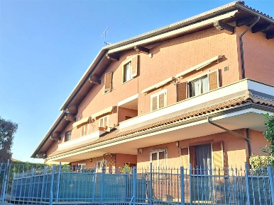 Foto Appartamento in piazza Europa 3, Verolengo di 130 m² con 4 locali