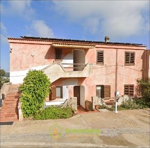 Foto Appartamento in Loc. ruoni via roald amundsen  35, di 149 m²