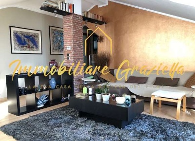 Foto Appartamento a Vallecrosia di 104 m² con 3 locali in vendita