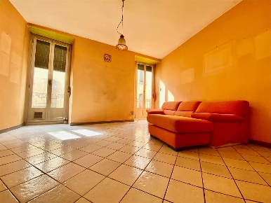Foto Appartamento in Vicolo Torre 6, Barzanò di 85 m² con 3 locali