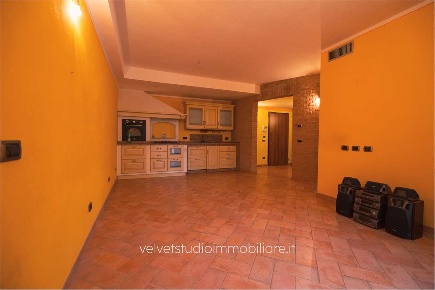 Foto Appartamento in VIA G. BRODOLINI, San Prospero di 115 m² con 5 locali