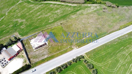 Foto Appartamento a Montenero di Bisaccia di 280 m² con 10 locali