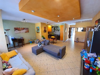 Foto Appartamento in via Fabrizi, Castelnuovo di Garfagnana di 95 m²