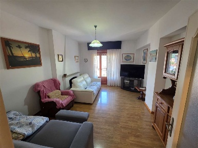 Foto Appartamento a Castelnuovo di Garfagnana di 130 m² con 5 locali