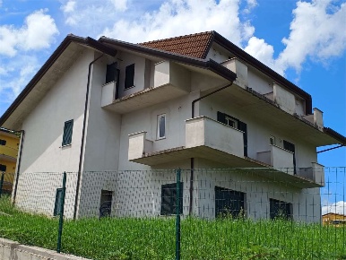 Foto Villa bifamiliare in Via Casilina Nord snc, Torrice di 240 m²
