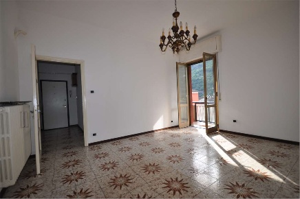 Foto Appartamento in Piazzale Buozzi 3, Villadossola di 88 m² con 3 locali