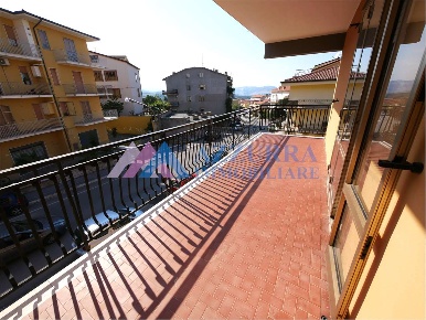 Foto Appartamento a Montenero di Bisaccia di 100 m² con 5 locali in vendita