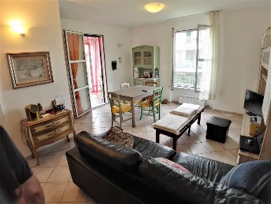 Foto Appartamento in Caniparola, Fosdinovo di 73 m² con 4 locali in vendita