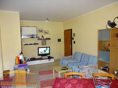 Foto Appartamento in piazza sant antonio abate  8, Camporotondo Etneo