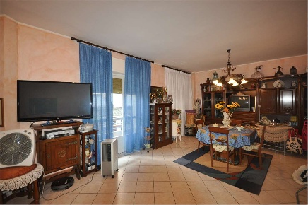 Foto Appartamento in Via Sempione 21, Villadossola di 128 m² con 4 locali