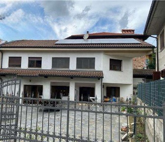 Foto Villa a schiera in via belloni 13, Grignasco di 140 m² con 6 locali
