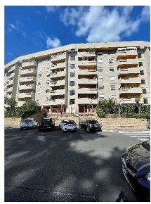 Foto Appartamento in Viale Lina Cavalieri 94, Roma di 125 m² con 4 locali