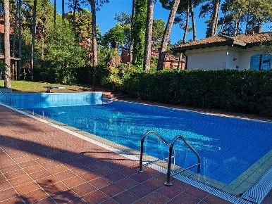 Foto Villa unifamiliare in Calle Beethoven 10, Lignano Sabbiadoro di 269 m²