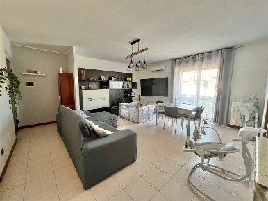 Foto Appartamento in Via Aldo Moro, Gragnano Trebbiense di 90 m² in vendita