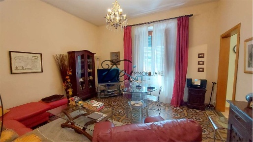 Foto Appartamento a Borgo a Mozzano di 132 m² con 6 locali in vendita
