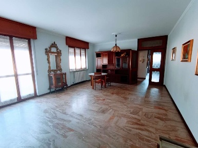 Foto Appartamento in beltrami 5, Villadossola di 160 m² con 8 locali