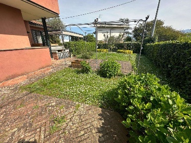 Foto Appartamento in via c a fabbricotti, Ameglia in vendita