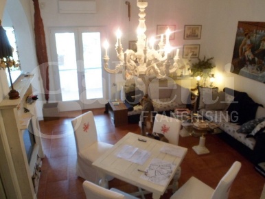Foto Villa unifamiliare in Via DELLA PACE 8, Ameglia di 190 m² con 5 locali