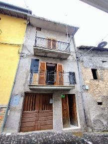 Foto Appartamento in Via Fuori Porta del Soccorso 6, Tagliacozzo in vendita