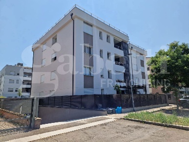 Foto Appartamento in Via Terramare 7, Zola Predosa di 128 m² con 4 locali
