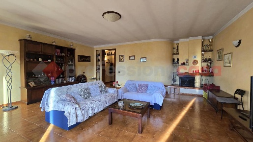Foto Appartamento in La Casella, Capolona di 244 m² con 5 locali in vendita