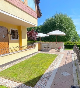Foto Appartamento in Via Abate Modesto Bonato 85, Roana di 100 m²