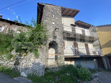 Foto Appartamento in Via Pieve Castelluccio 65, Alto Reno Terme di 126 m²