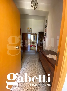 Foto Appartamento in Vallecascia, Montecassiano di 92 m² con 5 locali