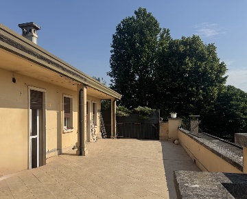 Foto Appartamento in Via Roma SNC, Casale di Scodosia di 180 m² in vendita