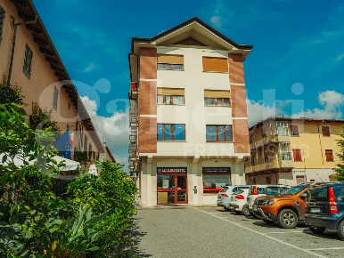 Foto Appartamento in Via dei Fossi 1, Cavour di 102 m² con 4 locali