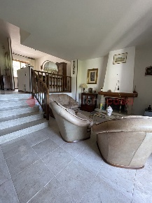 Foto Villa a schiera in Via Capanna snc, Castelforte di 160 m² con 5 locali