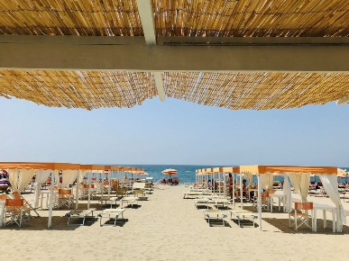 Foto Appartamento a Massa Ronchi - Poveromo di 120 m² con 6 locali