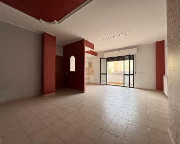 Foto Appartamento a Collecorvino di 100 m² con 3 locali in vendita