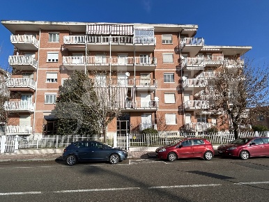 Foto Appartamento in Via IV Novembre 13, Cambiano in vendita