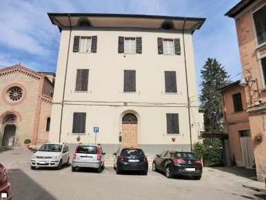 Foto Villa unifamiliare a Castrocaro Terme e Terra del Sole di 600 m²